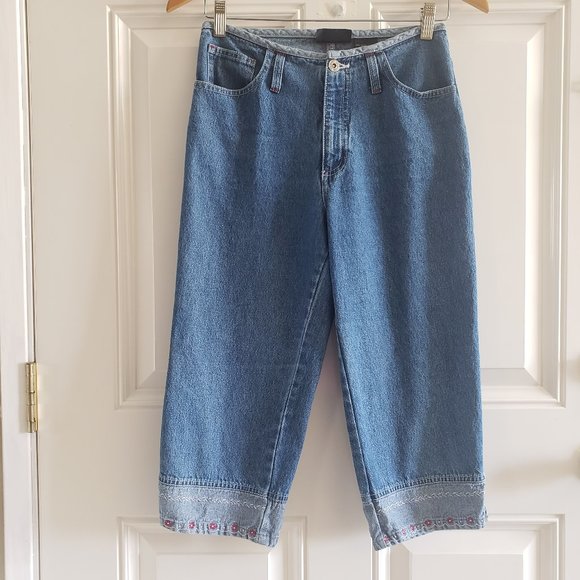 ROUTE 66 Embroidered Mid Rise Women's Capri Jeans SZ 5/6 - Picture 1 of 15